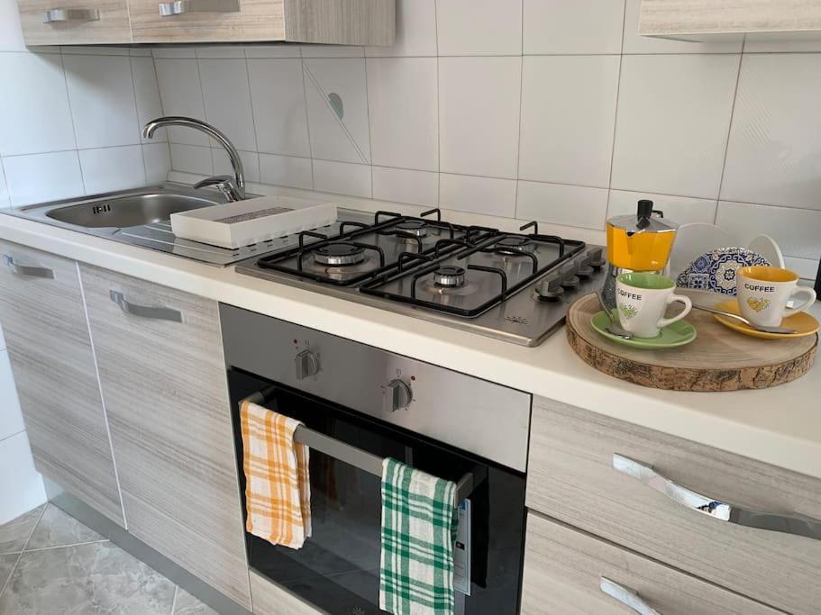 Casa - Torre Dell'Orologio Apartment Canosa di Puglia Bagian luar foto