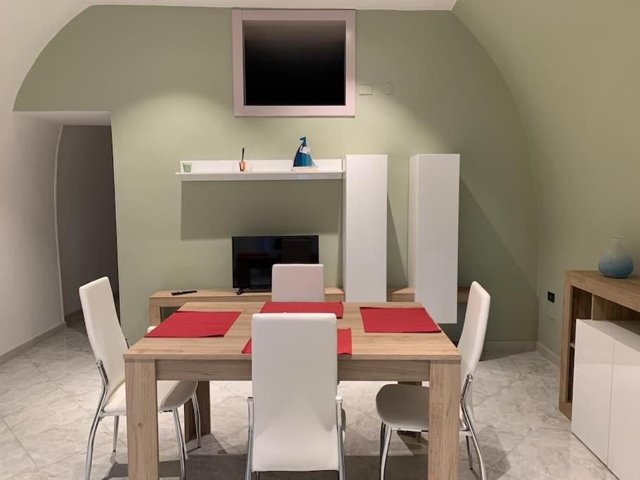 Casa - Torre Dell'Orologio Apartment Canosa di Puglia Bagian luar foto